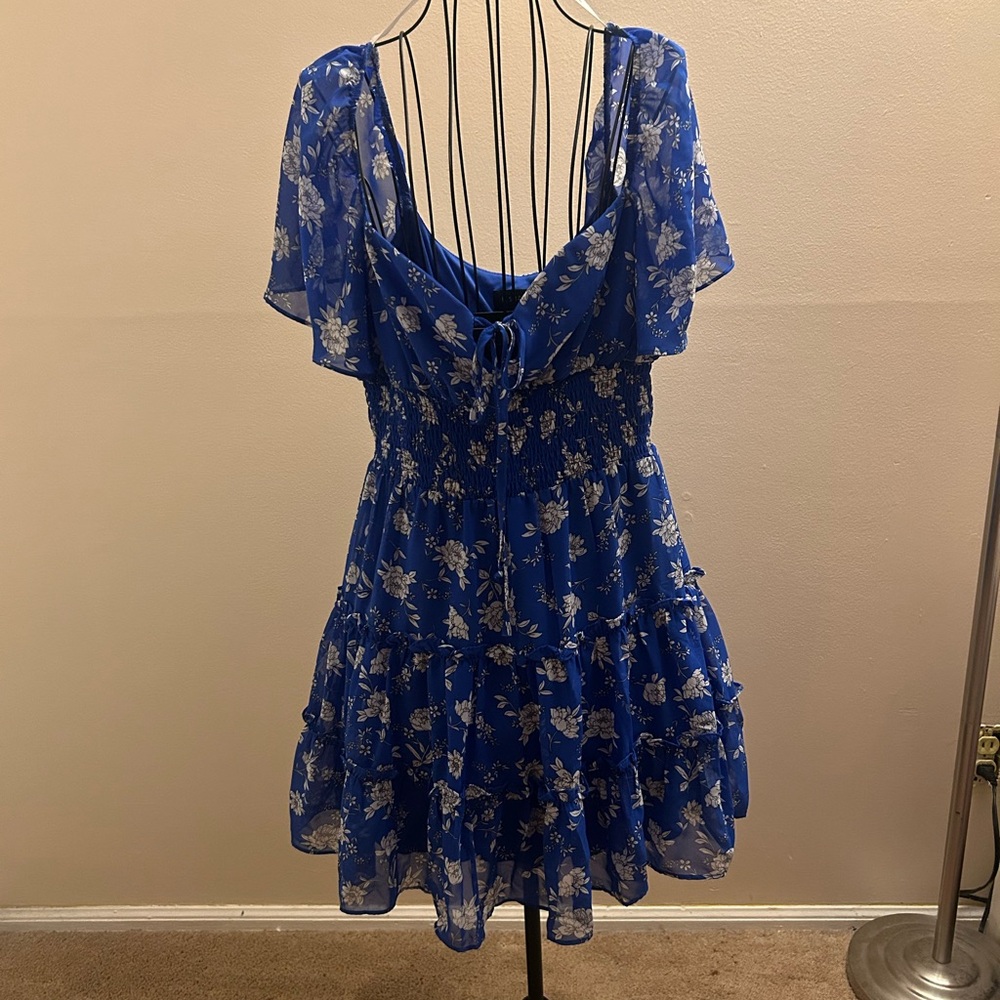 B. Smart Floral Blue Dress